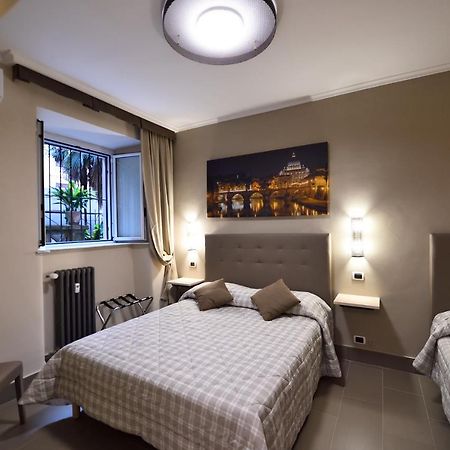 Apartmán Domus Catone Řím Exteriér fotografie