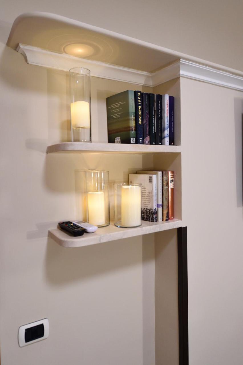 Apartmán Domus Catone Řím Exteriér fotografie