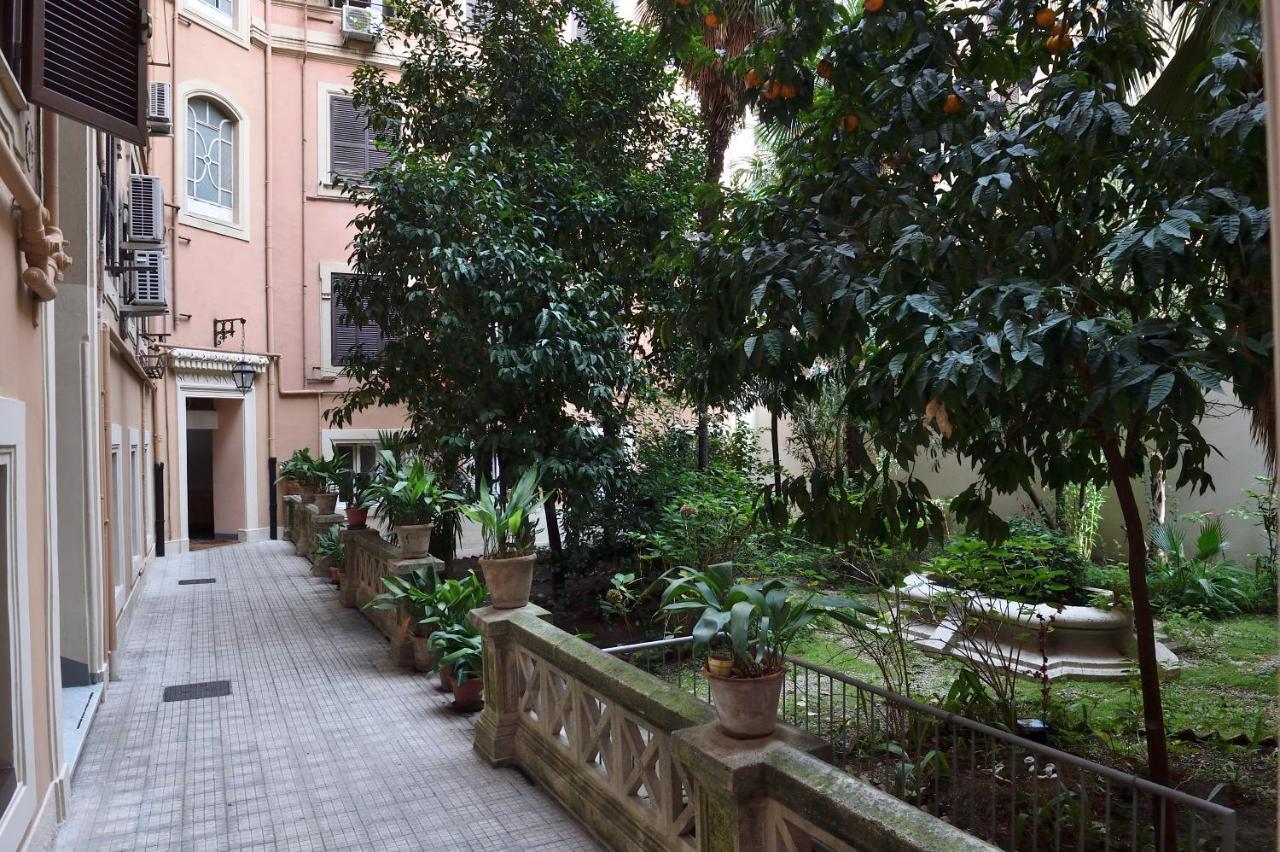 Apartmán Domus Catone Řím Exteriér fotografie