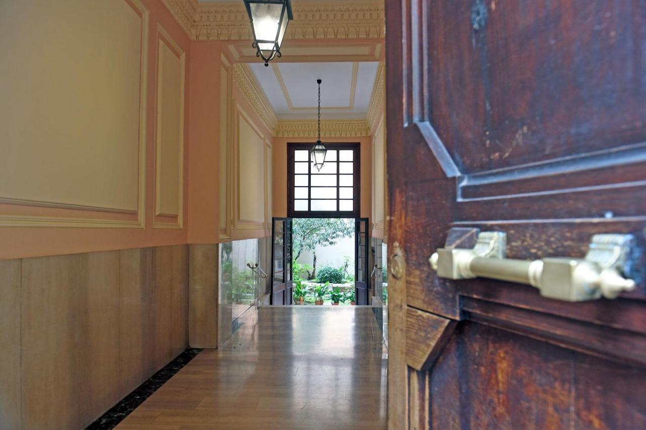 Apartmán Domus Catone Řím Exteriér fotografie
